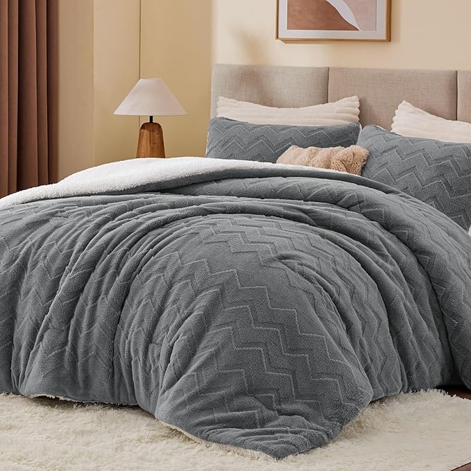 Fluffy Queen Comforter Set – Super Soft Sherpa Grey Bedding with 2 Pillowcases