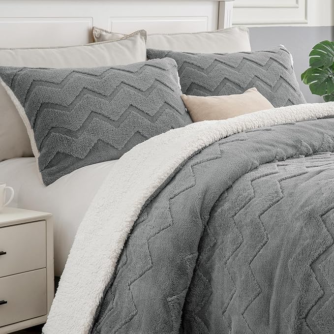 3-Piece Fluffy Queen Comforter Set – Sherpa Grey, Warm & Fuzzy Winter Bedding